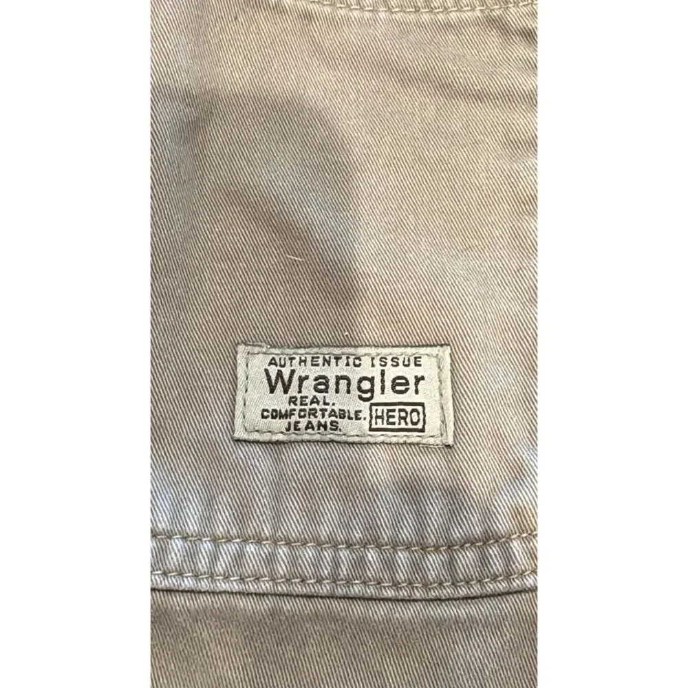 Wrangler mens shorts size 33